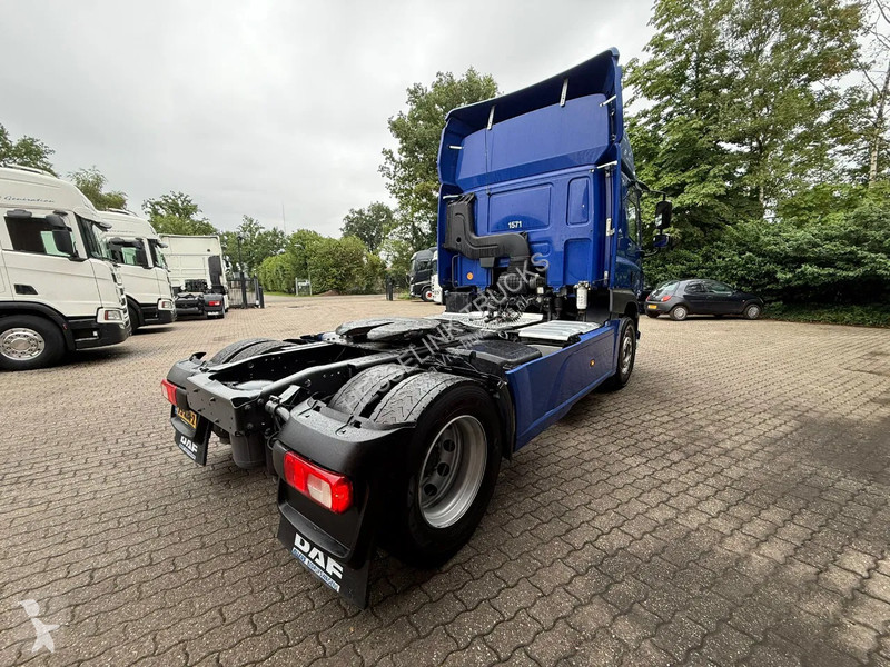 Trekker DAF 400 Space Cab side ACC 4x2...