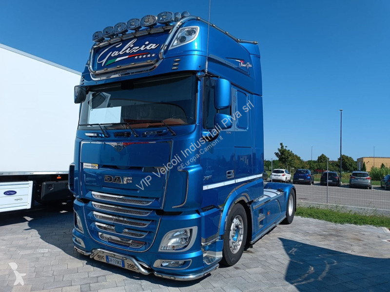Tracteur DAF XF 530 FT