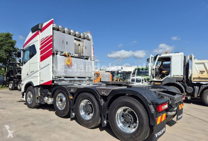 Tahač Volvo FH