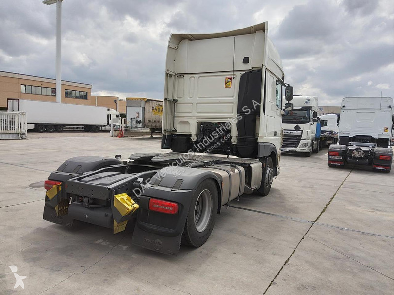 Traktor DAF XF  FT 4X2