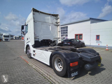 Cabeza tractora DAF