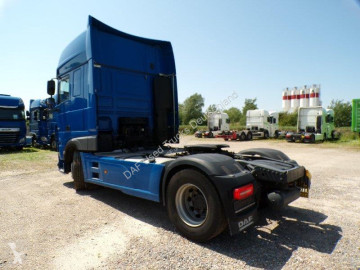 Cabeza tractora DAF
