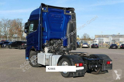 Traktor Ford