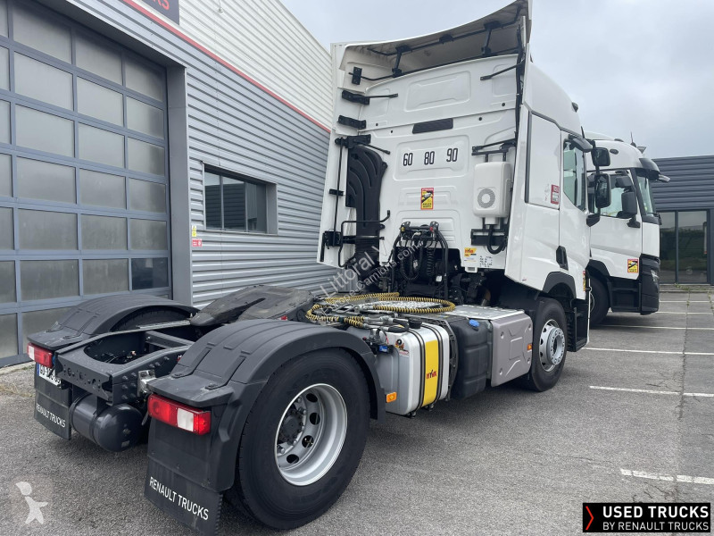 Traktor Renault