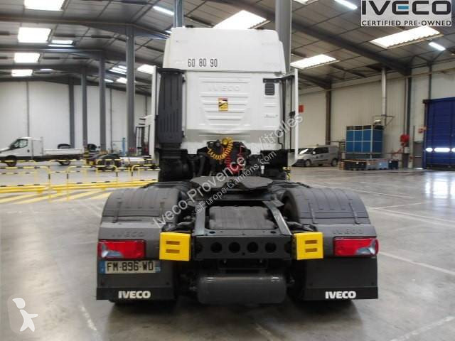 Traktor Iveco