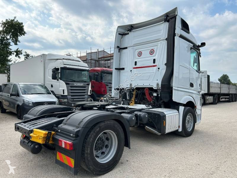 Trattore Stradale Mercedes