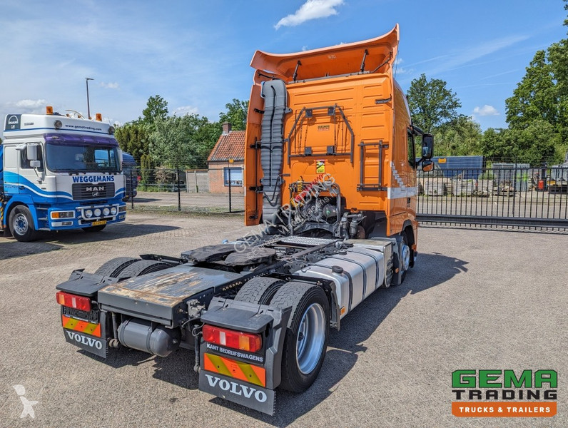 Traktor Volvo 0 4x2 Euro5 0 4x2 Globetrotter...