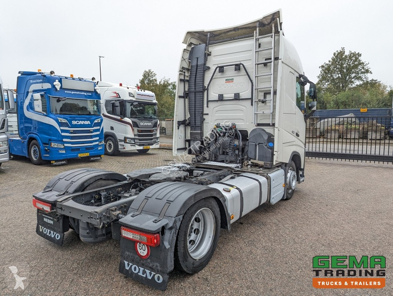 Tractor Volvo 0 4x2 Euro6 0 4x2 Globetrotter...
