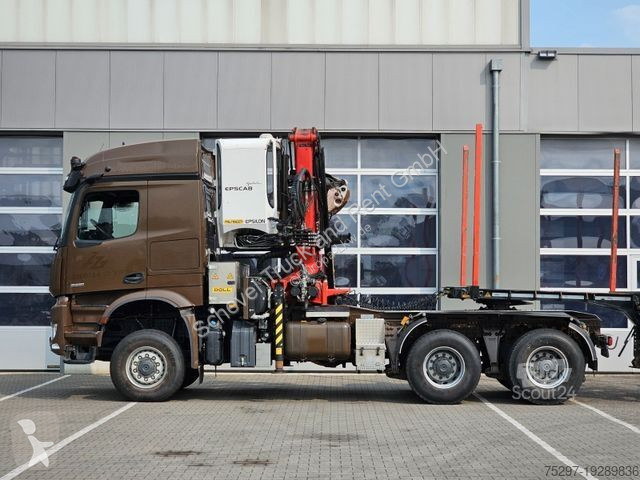 Traktor Mercedes 3351 Langholz EPSILON-Kran...