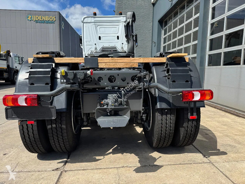 Tractor Mercedes 4058 AS 6x6 Tractor Head 180T...