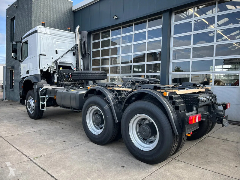 Traktor Mercedes 4058 AS 6x6 Tractor Head 180T...