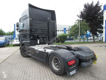Cabeza tractora DAF
