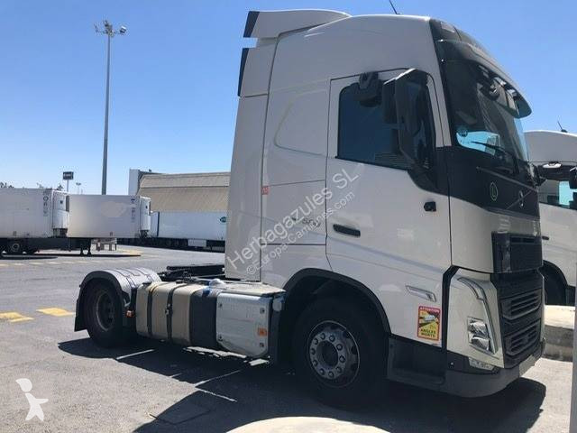 Traktor Volvo