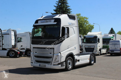 Traktor Volvo ny