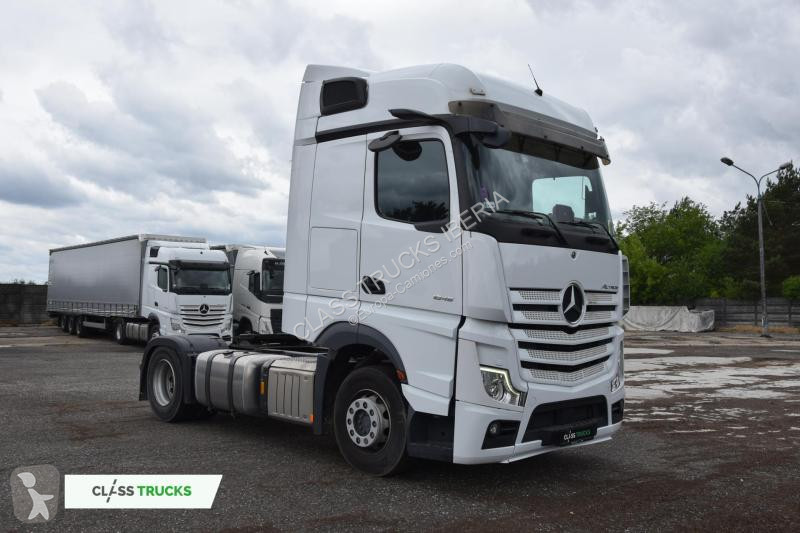 Traktor Mercedes 5 1845 BigSpace Max tanks