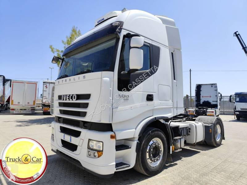 Traktor Iveco