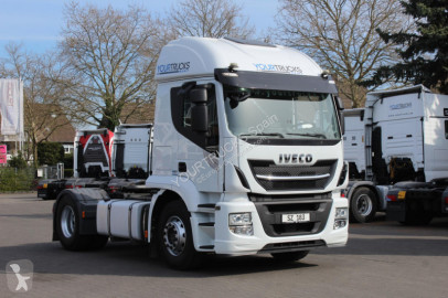 Traktor Iveco