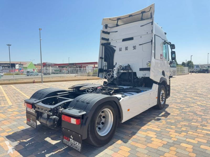 Traktor Renault