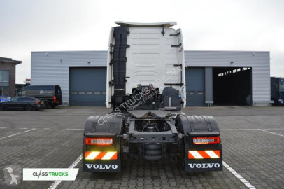 Traktor Volvo FH 500 Globetrotter XL