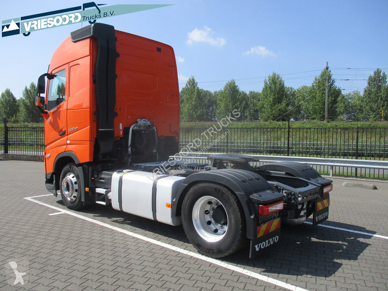 Tracteur Volvo 500 WITH STAND/AIRCO