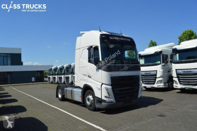 Tracteur Volvo 460 FH Globetrotter XL i-Save