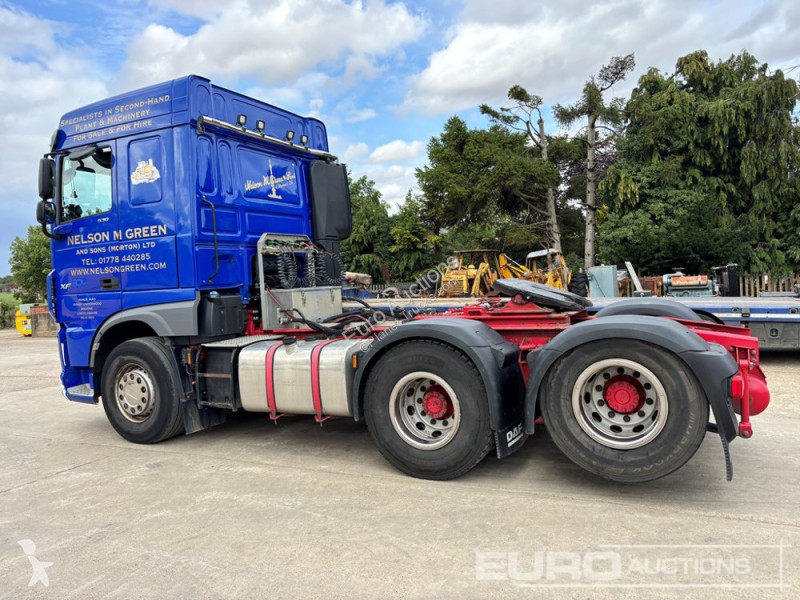 Tracteur XF530