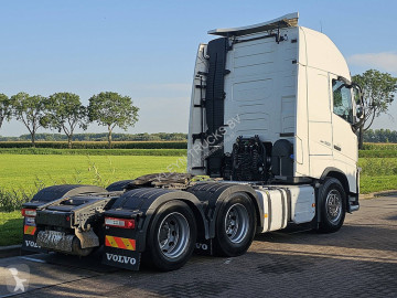 Cabeza tractora Volvo