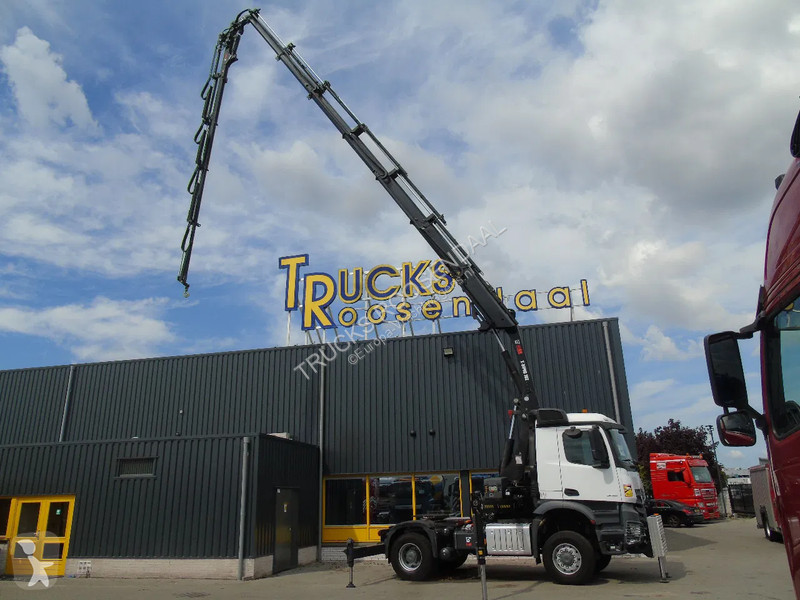 Traktor Mercedes 2051 + 4X4 + HIAB 302 E6 / JIB...
