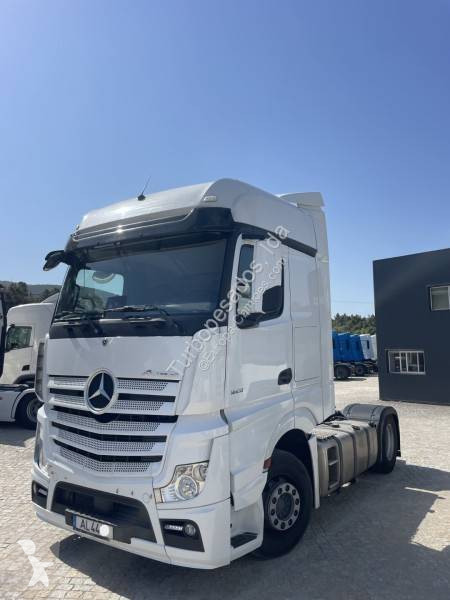 Tractor Mercedes