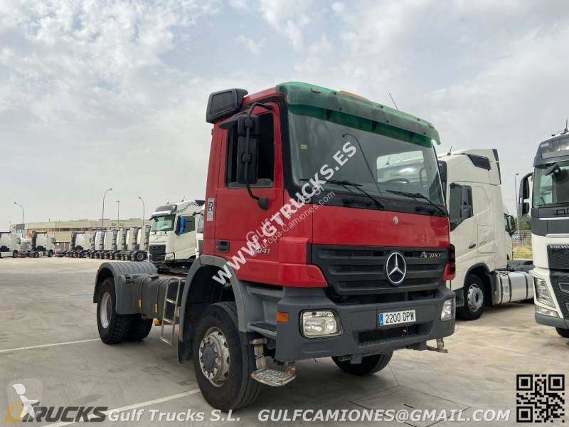 Cabeza tractora Mercedes