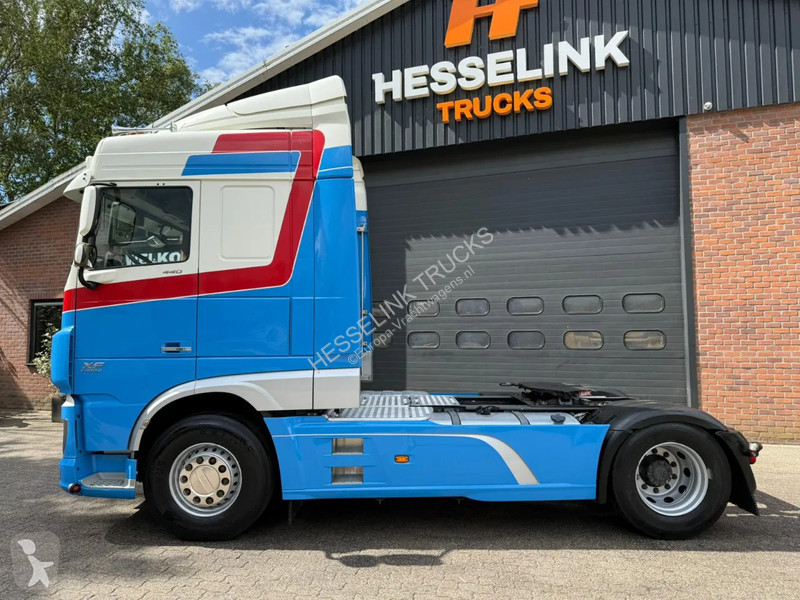 Traktor DAF 440  440 FT Space Cab Special...