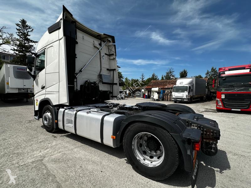 Traktor Volvo 500