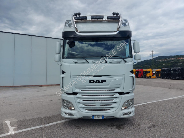 Tracteur DAF XF 530