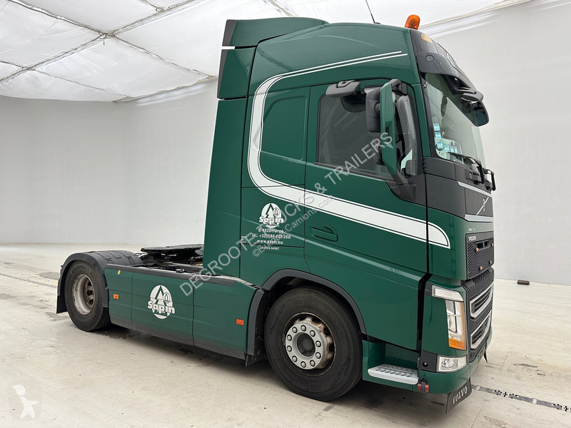 Traktor Volvo 500 Globetrotter