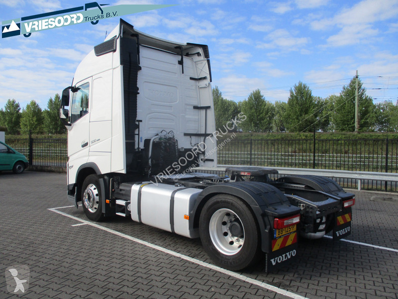 Tracteur Volvo 500 PK WITH STANDAIRCO