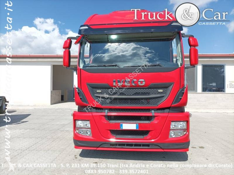 Traktor Iveco