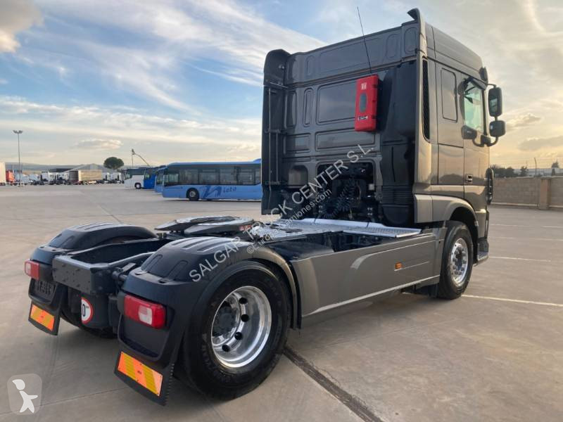 Tracteur DAF