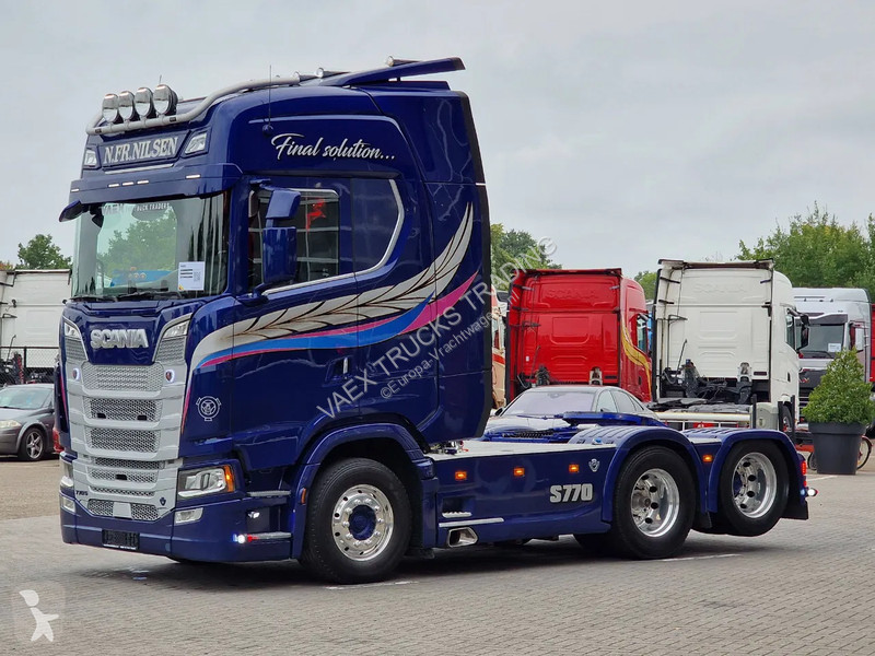 Tractor Scania 770S V8 NS Highline 6x2 - Show...