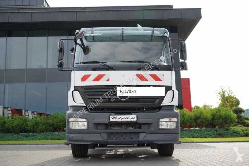 Traktor Mercedes AXOR 1829