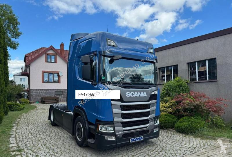 Tractor Scania