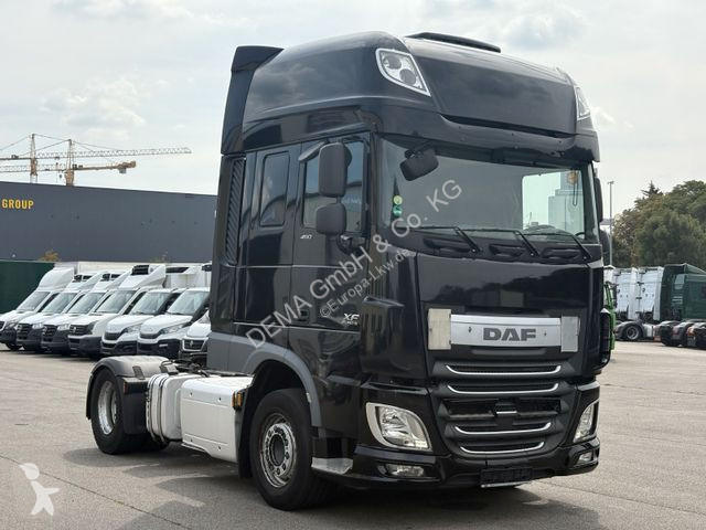 Traktor DAF...