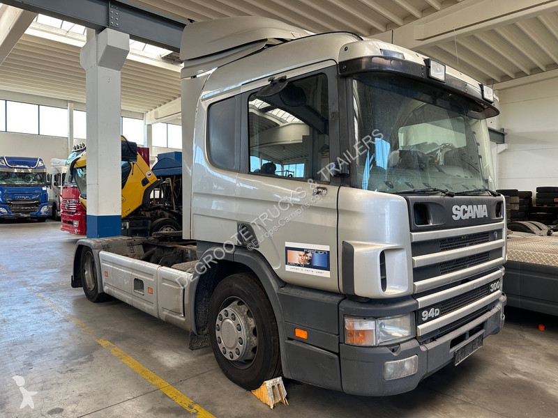 Tracteur Scania P.300