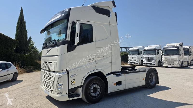 Traktor Volvo 500