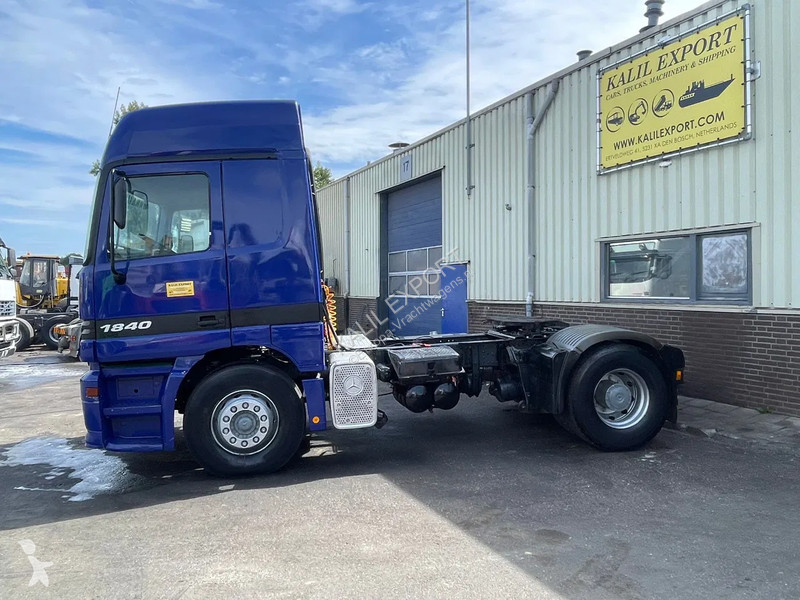 Traktor Mercedes 1840 V6 Manuel Gearbox Airco...