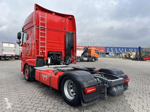 Traktor DAF 530 4x2 Low Liner / Exclusive Line...
