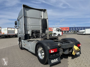 Tracteur produits dangereux / adr DAF