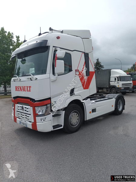 Traktor Renault