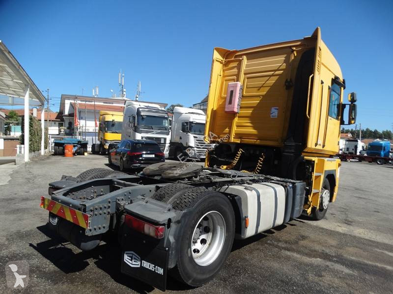 Traktor Renault
