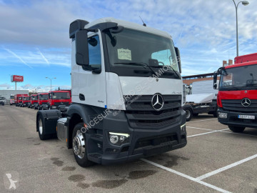 Cabeza tractora Mercedes nueva