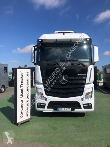 Tracteur Mercedes